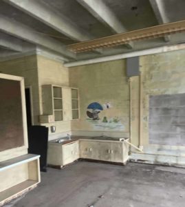 McGruder interior before renovation